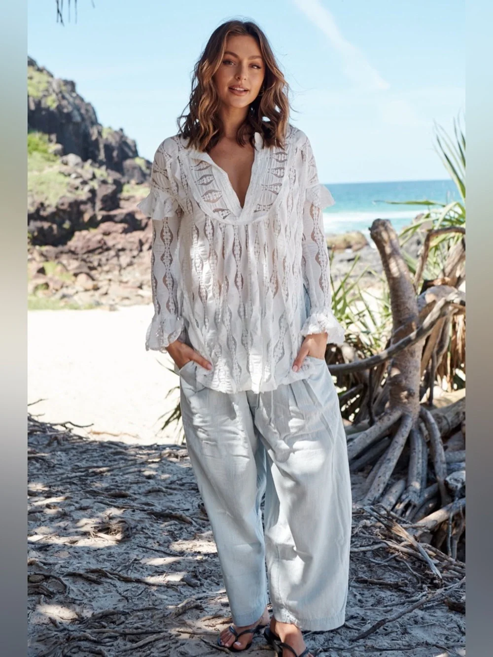 EUC Free People White Lace Candy Shop Boho Long Sleeve Tunic